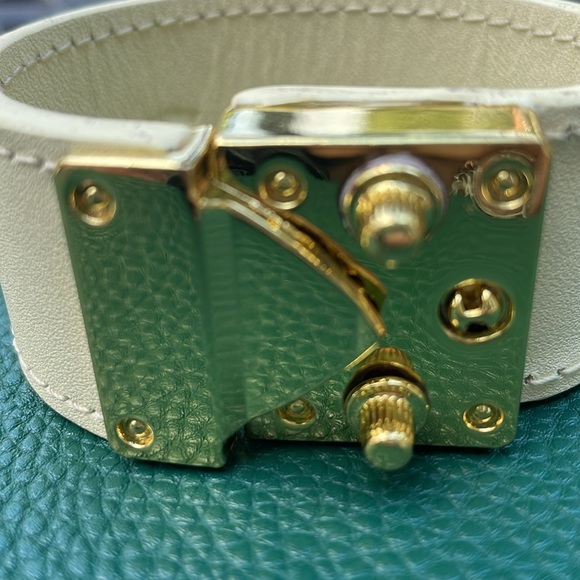 C.C. Skye leather and gold tone bracelet. - Picture 2 of 4